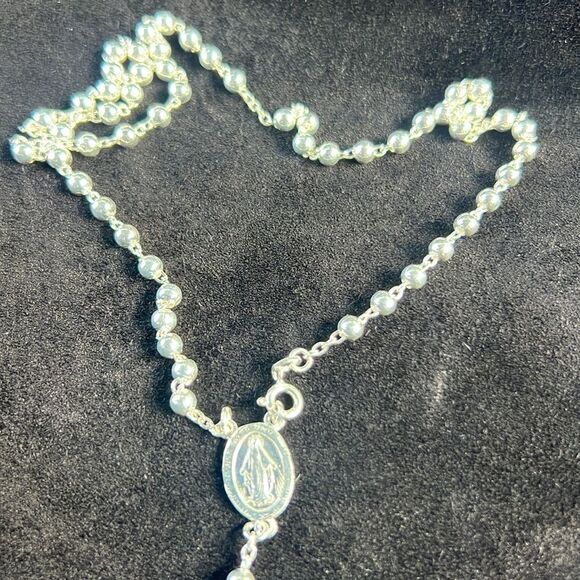 New, 18 in Italian Sterling Silver 925 cross Rosary - Picture 5 of 7